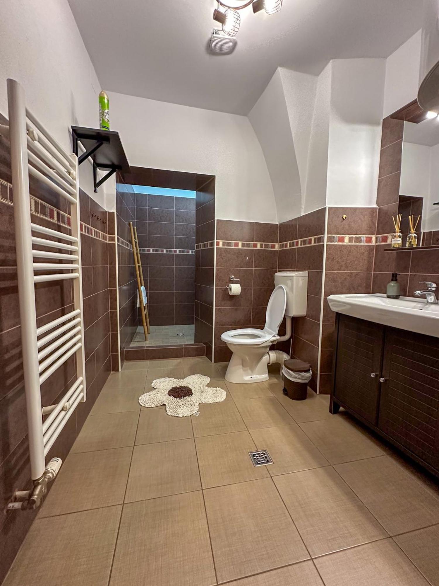 Serenity House Apartments ซีบิว ห้อง รูปภาพ