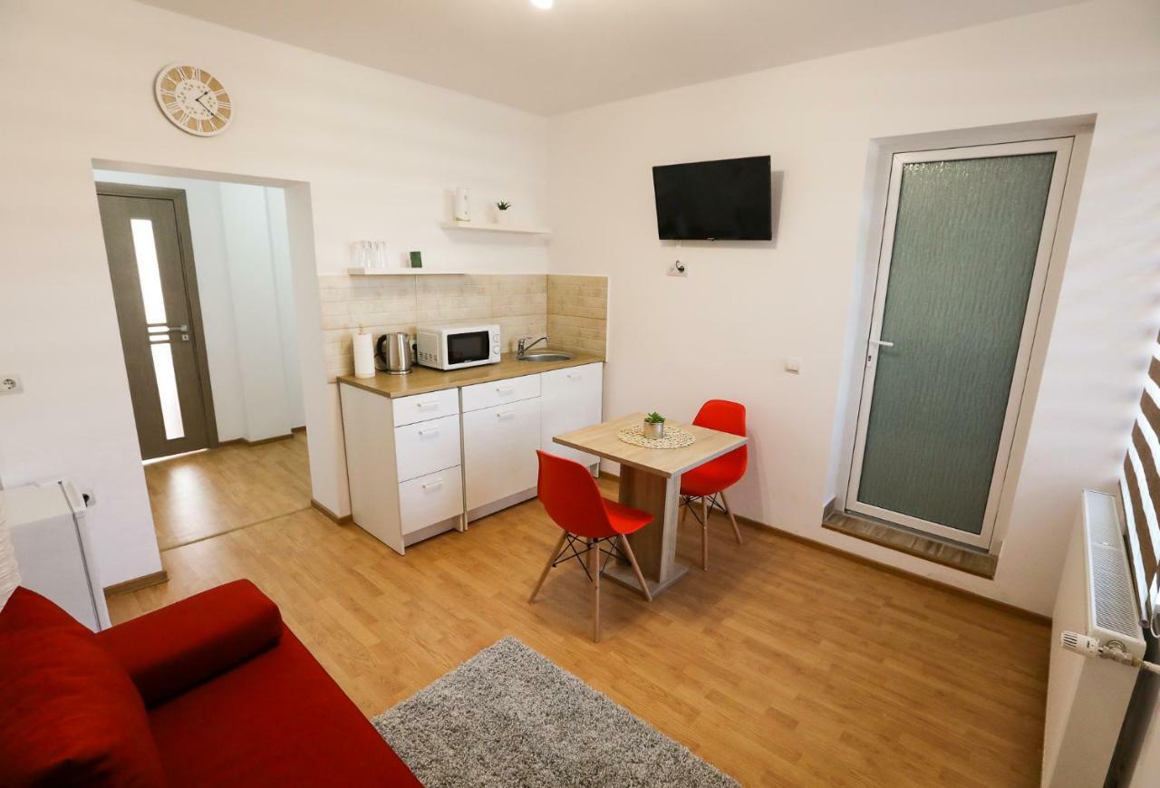 Serenity House Apartments ซีบิว ภายนอก รูปภาพ